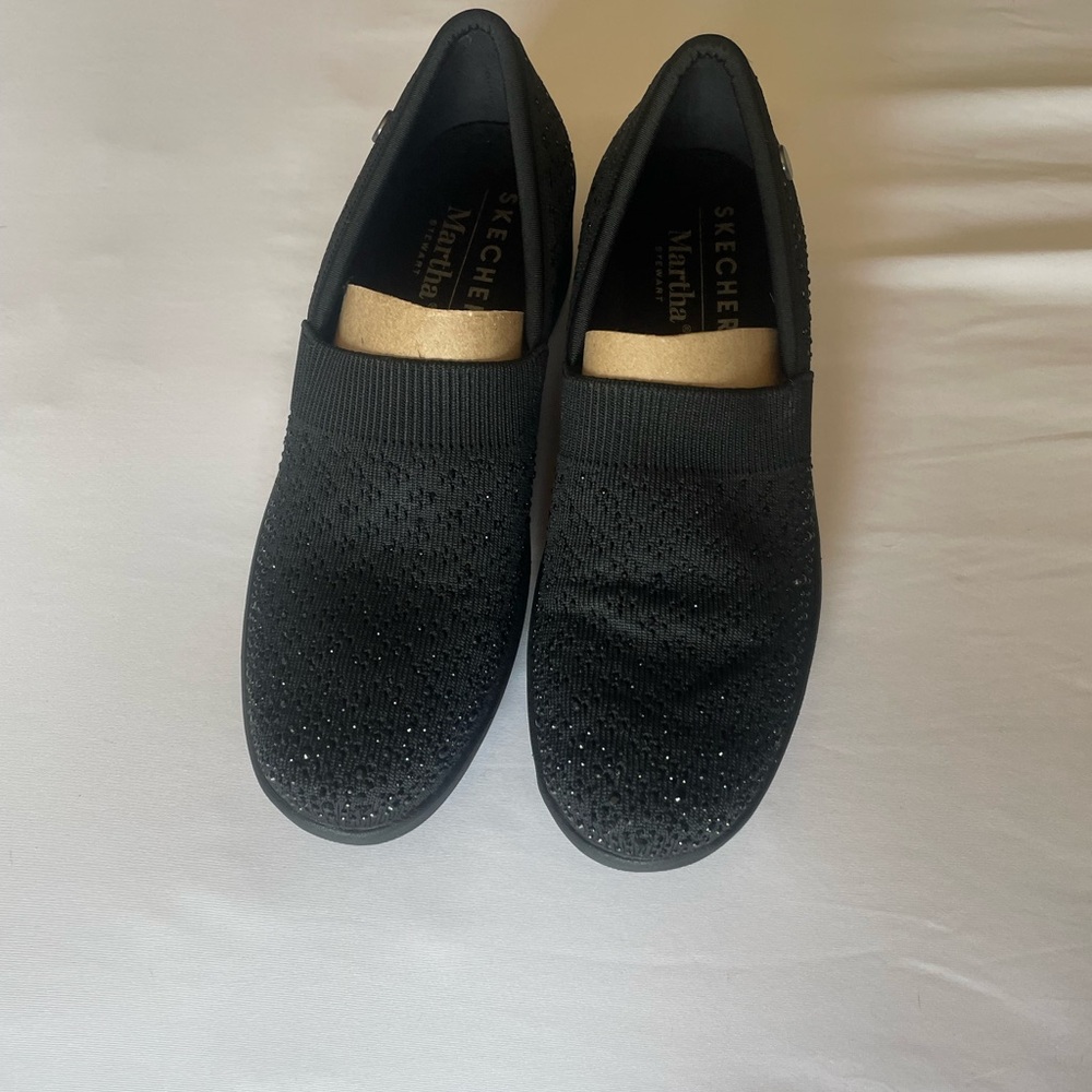Skechers Women's Black Slip-On Sneakers